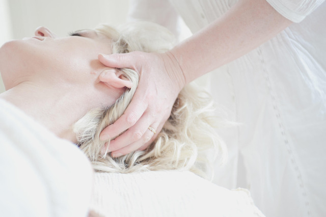 Head and scalp massage relaxation therapy